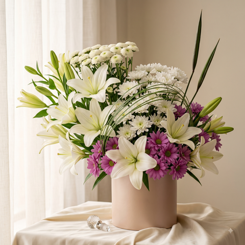 Luxury White Lily and Purple Daisy Flowers Bouquet