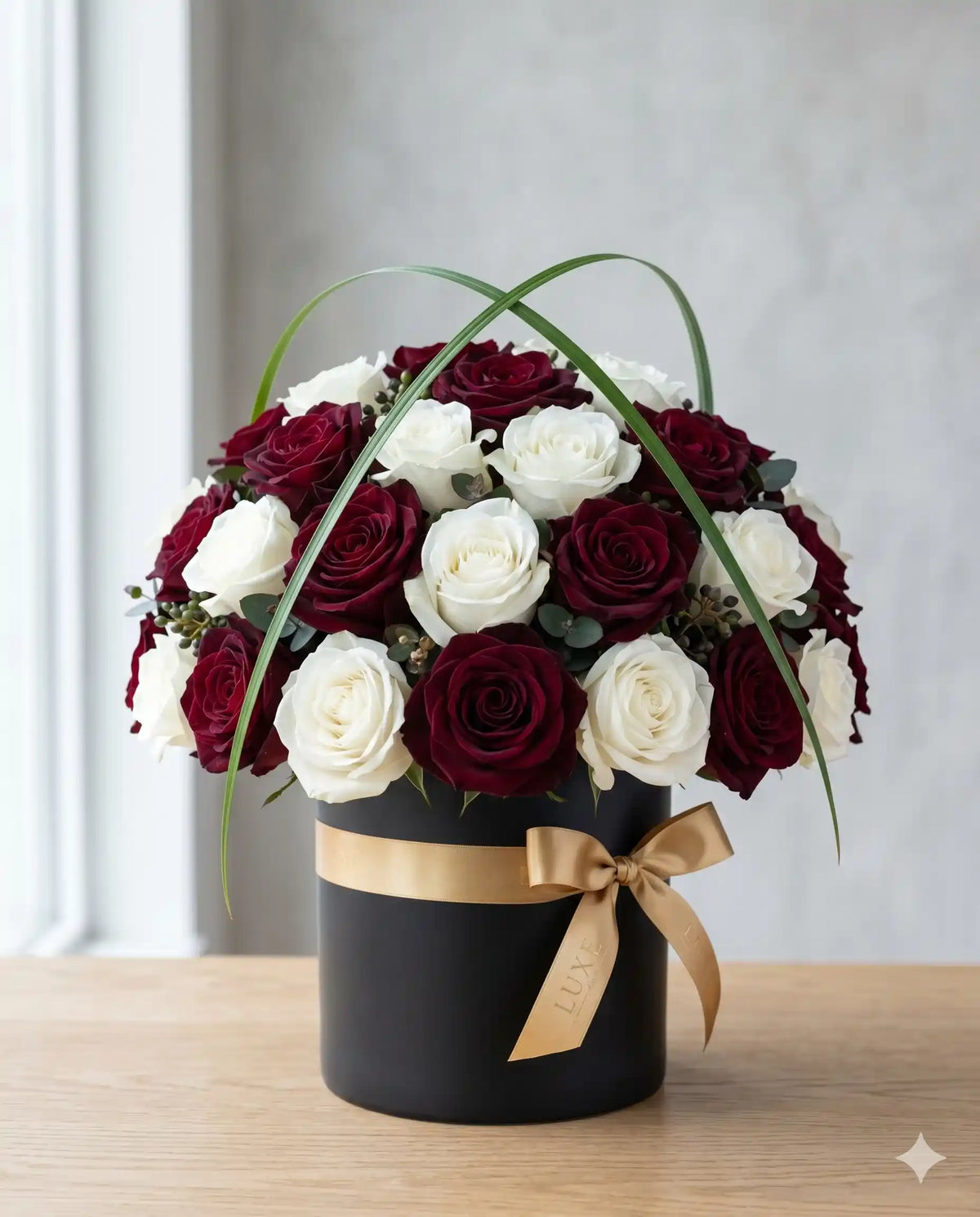 Premium Boxed Roses | Romantic Anniversary Flowers